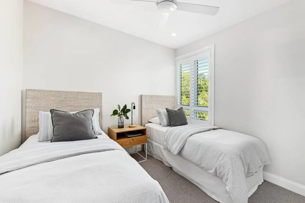 Laguna 434 Noosa Bliss, Hastings